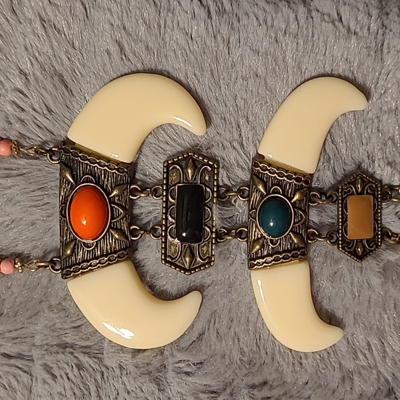 Giveaway - Picture 3 of 4